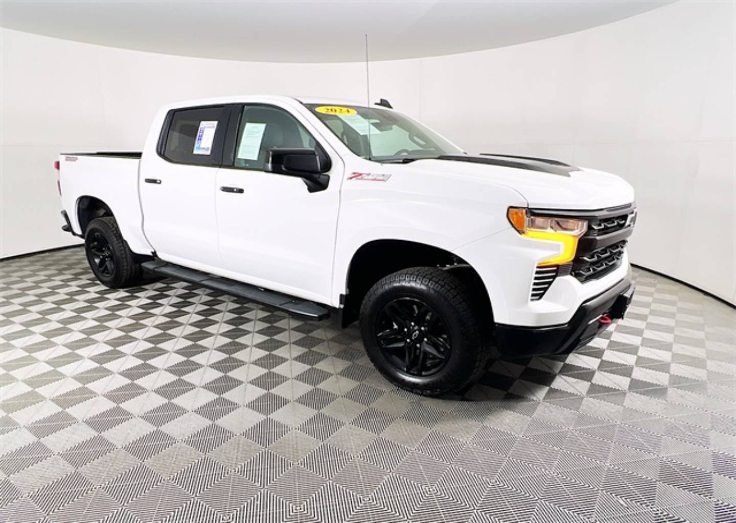 2024 Chevrolet Silverado 1500 LT Trail Boss's photo