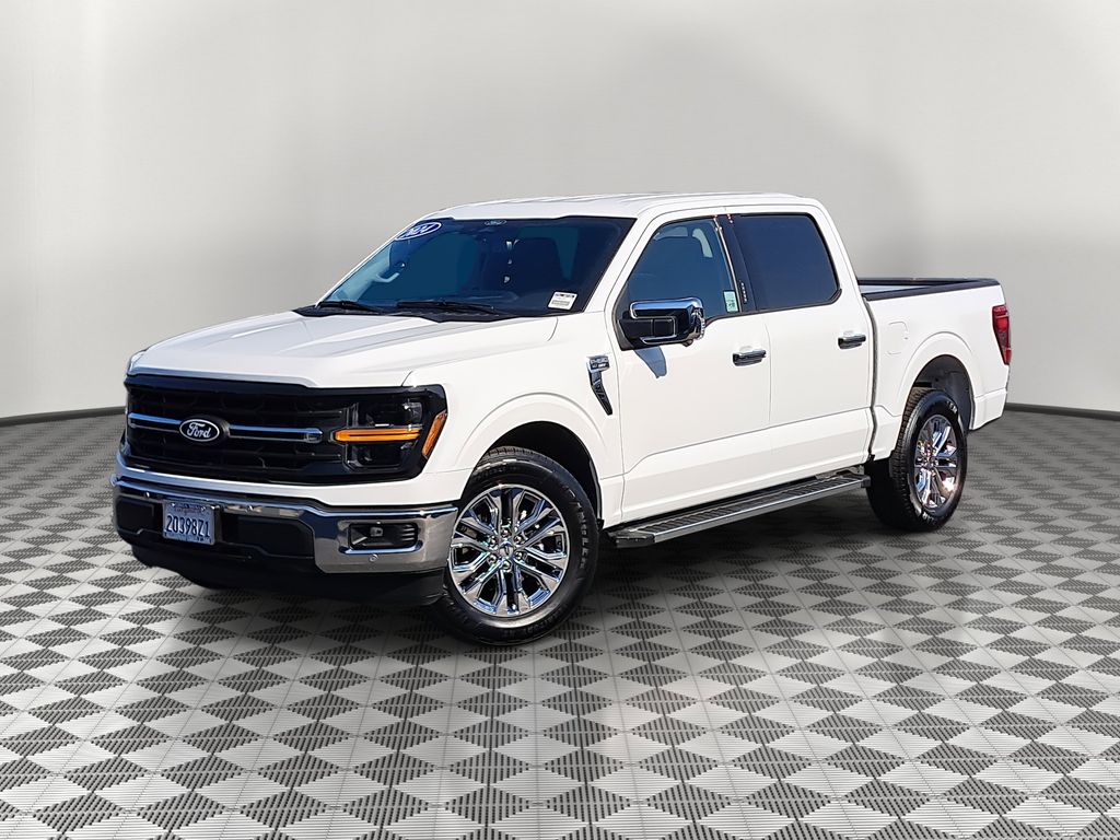 2024 Ford F-150 XLT photo 2