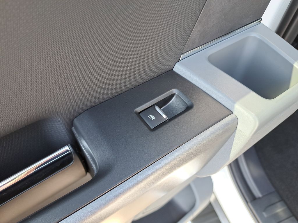 2024 Ford F-150 XLT photo 15