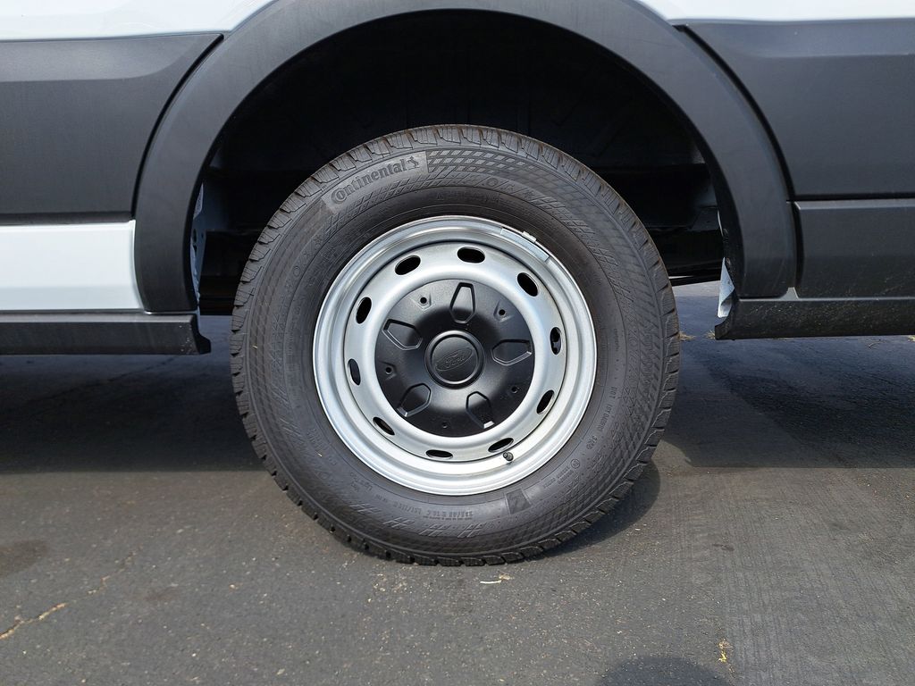 2025 Ford Transit photo 7