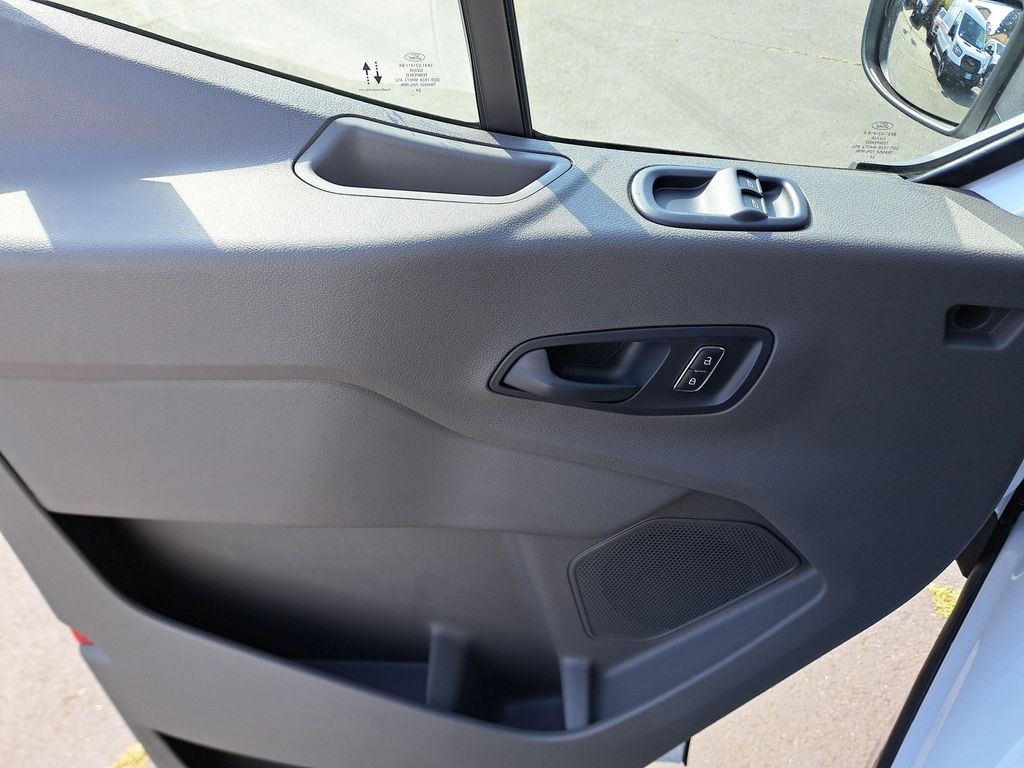 2025 Ford Transit photo 12