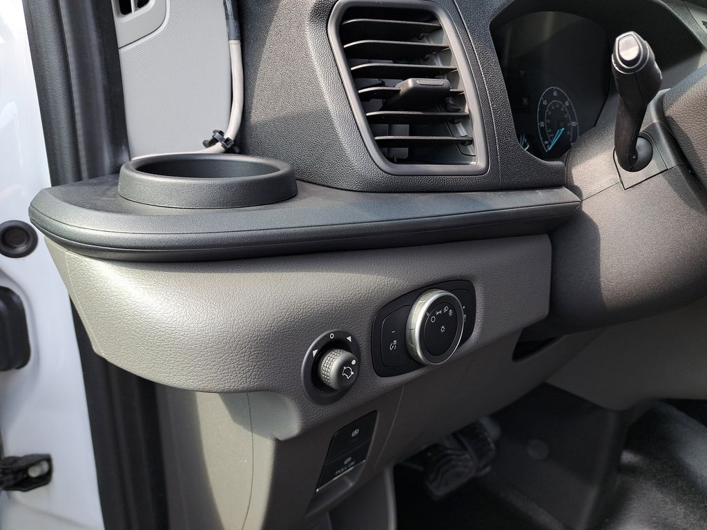 2025 Ford Transit photo 14