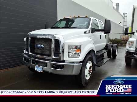 2025 Ford F-650SD Base
