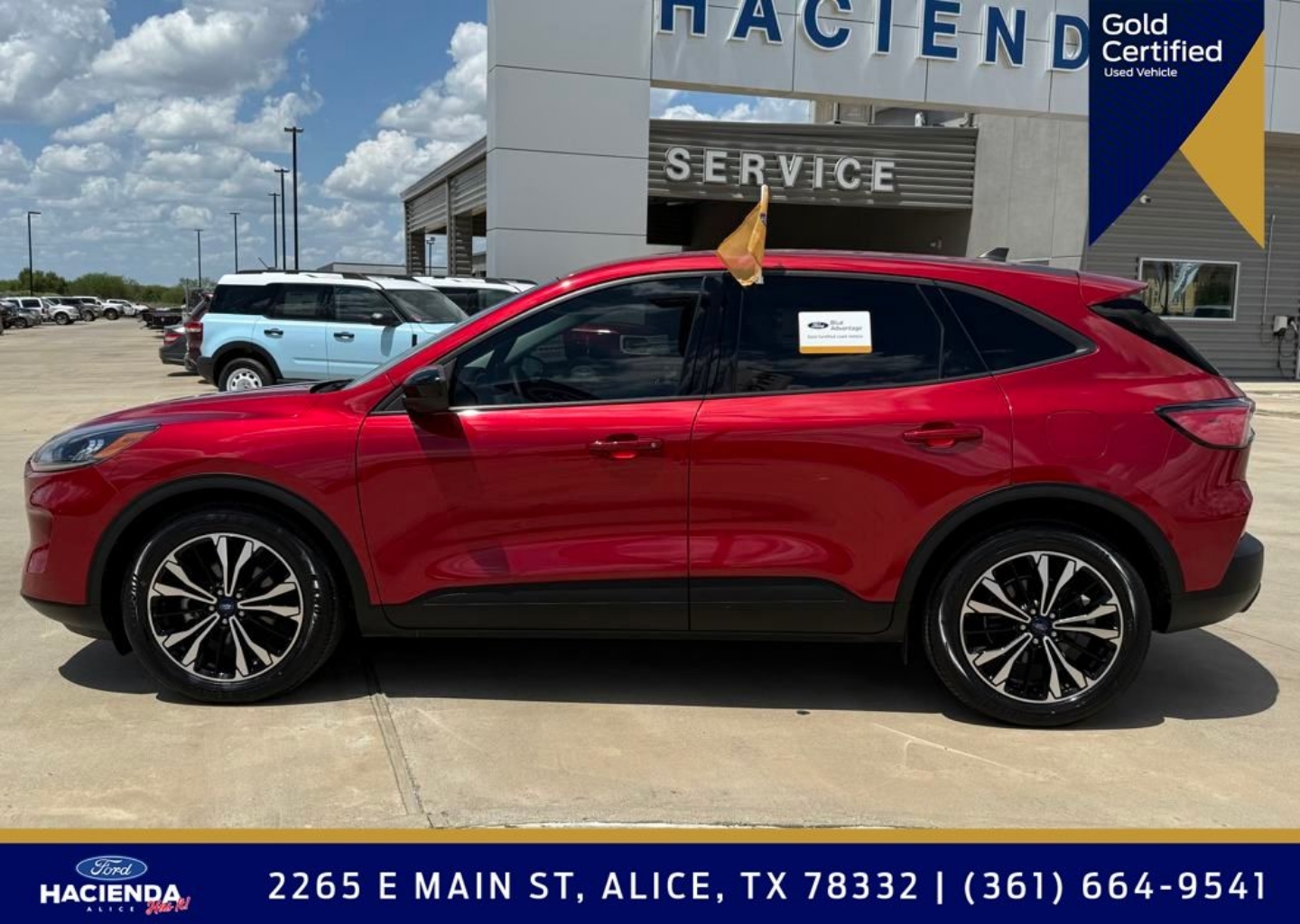 Used 2022 Ford Escape SE with VIN 1FMCU0G6XNUA01812 for sale in Alice, TX
