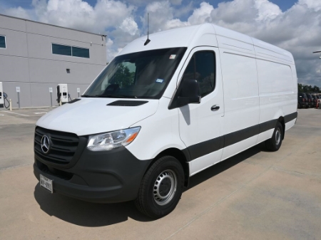 2025 Mercedes-Benz Sprinter Cargo Van Cargo 170 WB