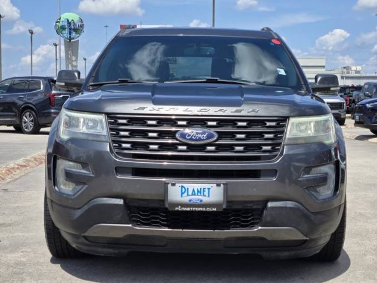 Used 2017 Ford Explorer XLT with VIN 1FM5K7D80HGB39245 for sale in Humble, TX