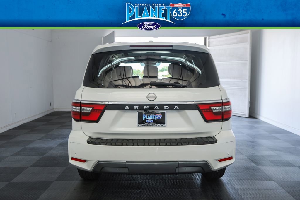 2022 Nissan Armada SV photo 2