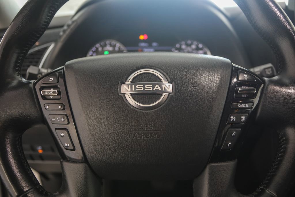 2022 Nissan Armada SV photo 10