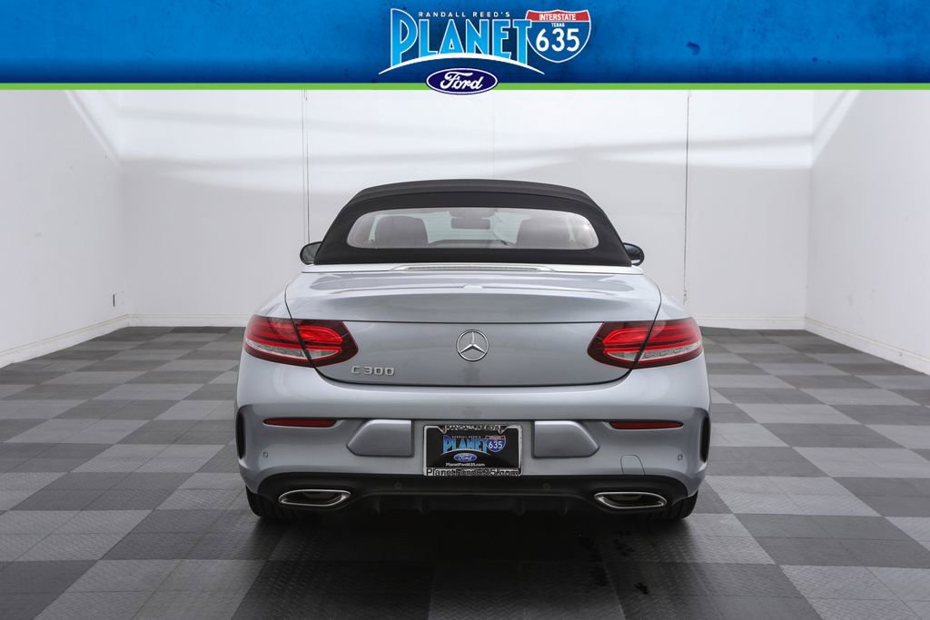 2023 Mercedes Benz C 300 photo 3