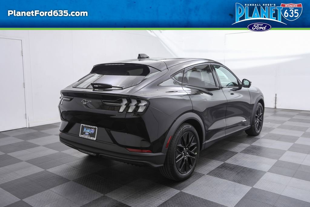 2025 Ford Mustang Mach-E Select photo 4
