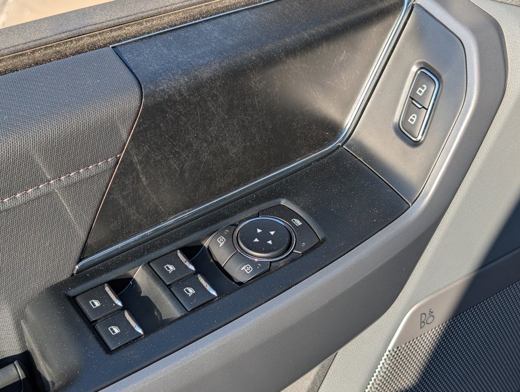 2025 Ford F-150 Lightning photo 20