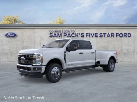 2025 Ford Super Duty F-450 DRW XLT