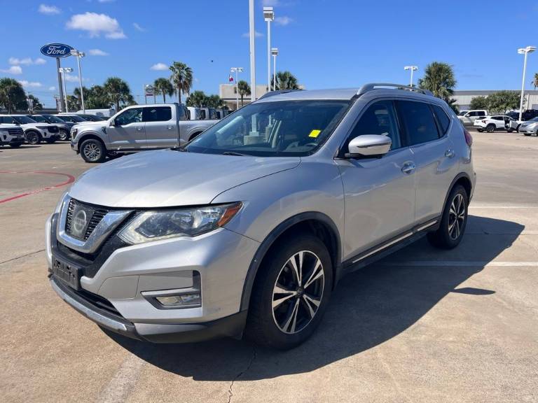 2017 Nissan Rogue SL