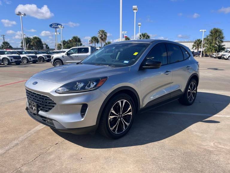 2022 Ford Escape SE Hybrid