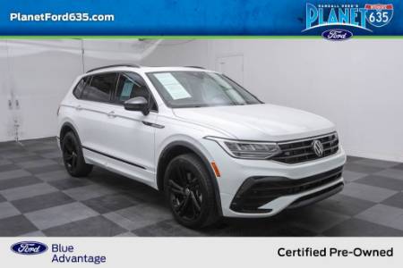 2023 Volkswagen Tiguan SE R-Line Black