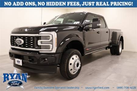 2025 Ford Super Duty F-450 DRW Platinum