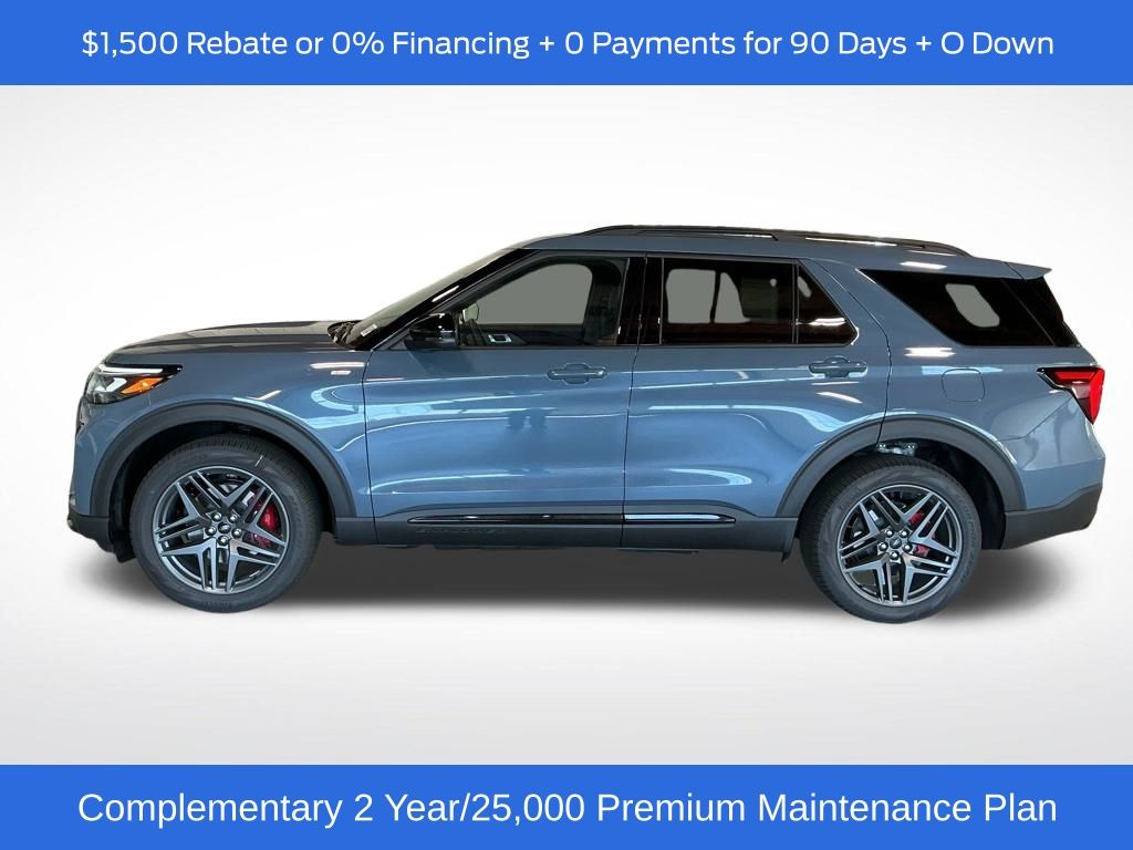 2025 Ford Explorer ST-Line photo 13