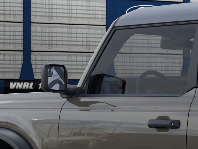 2025 Ford Bronco Base photo 2