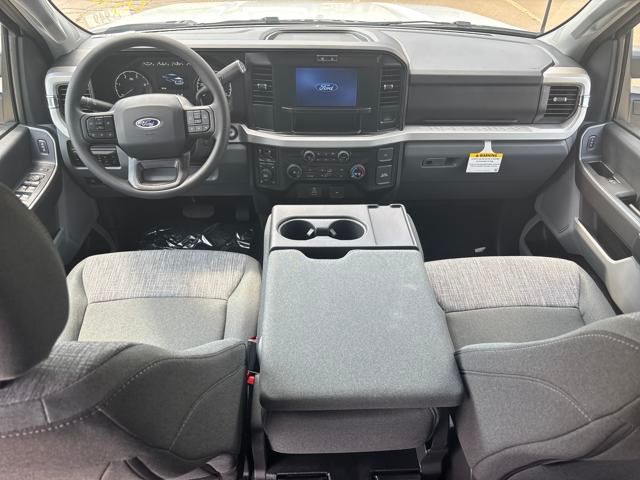 2025 Ford F-350 XLT photo 12
