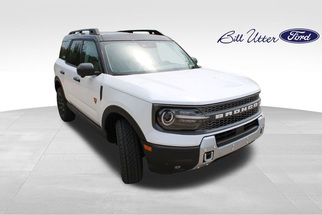 2025 Ford Bronco Sport Badlands photo 2