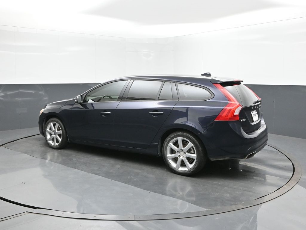 2016 Volvo V60 T5 photo 5
