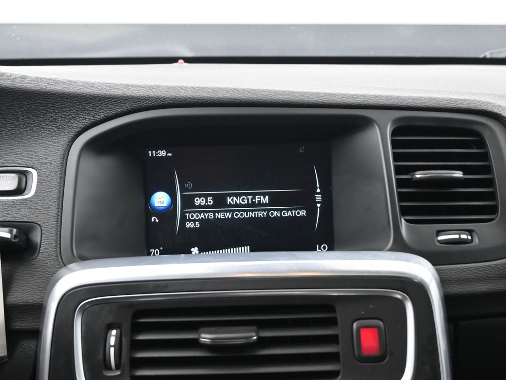 2016 Volvo V60 T5 photo 6