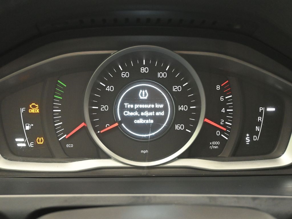 2016 Volvo V60 T5 photo 7