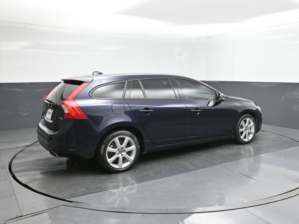 2016 Volvo V60 T5 photo 15