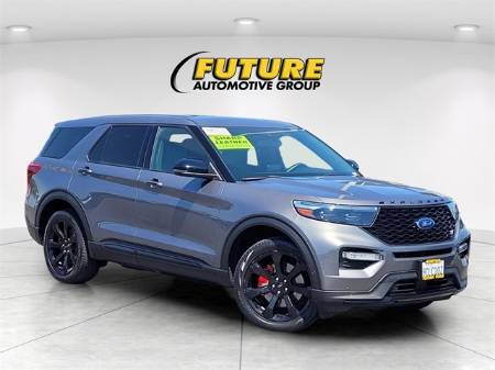 2022 Ford Explorer ST