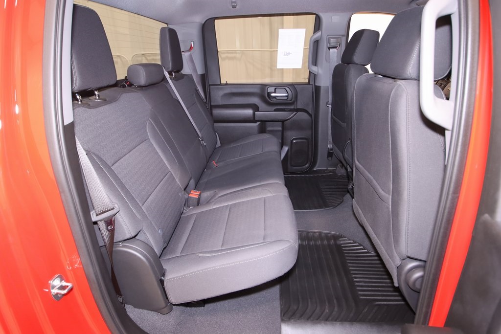 2024 Chevrolet Silverado 2500HD Custom photo 16