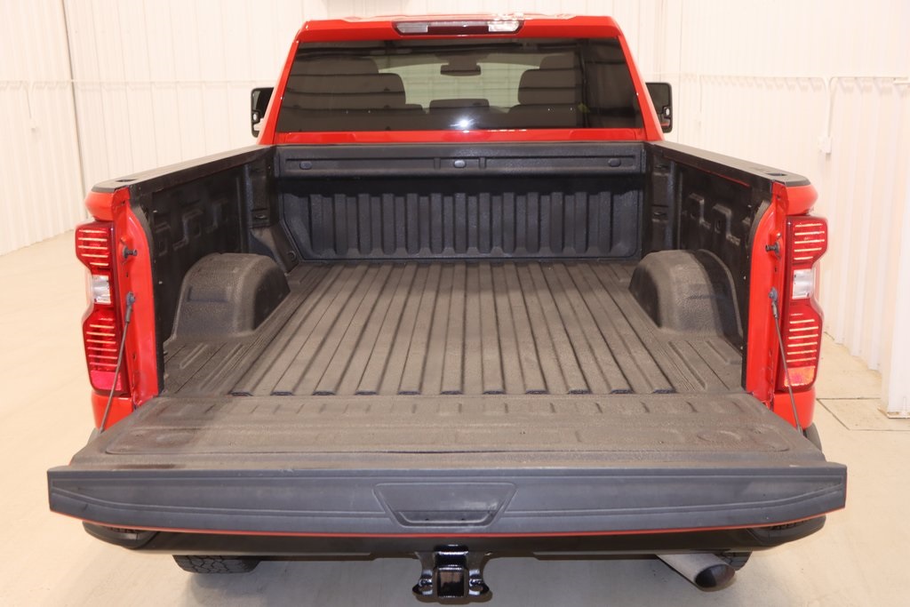 2024 Chevrolet Silverado 2500HD Custom photo 29