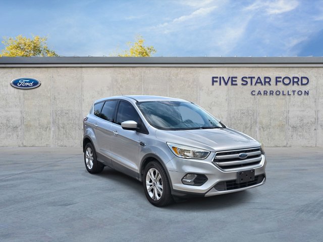 Used 2017 Ford Escape SE
