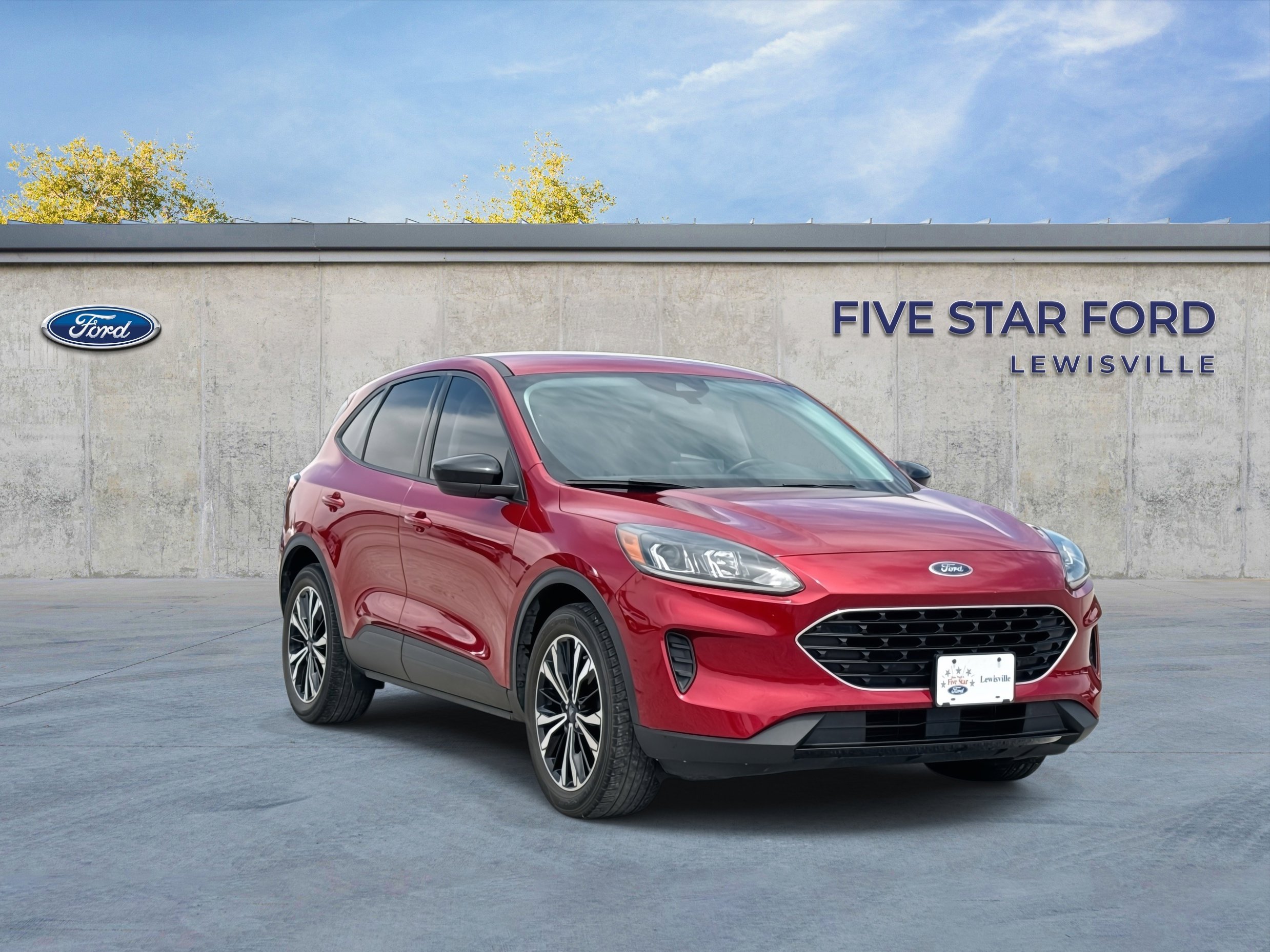 Used 2022 Ford Escape SE