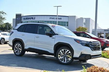 2025 Subaru Forester Touring Hybrid