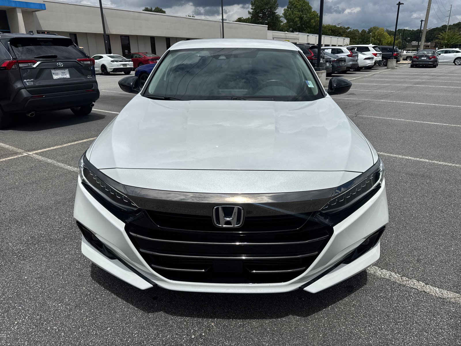 2022 Honda Accord Sport SE photo 2