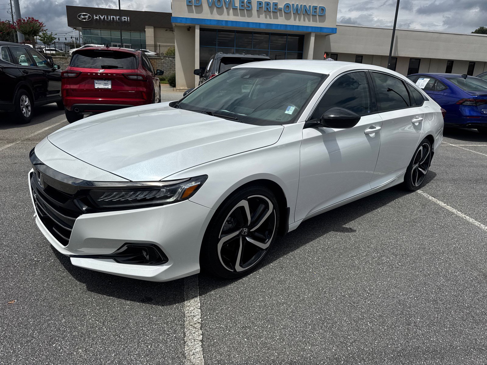 2022 Honda Accord Sport SE photo 3