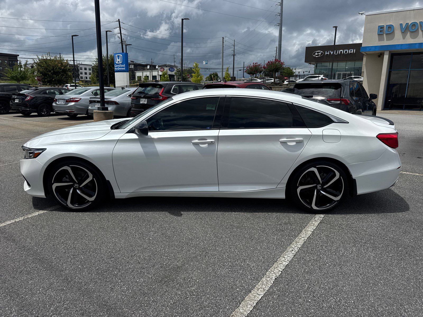 2022 Honda Accord Sport SE photo 4