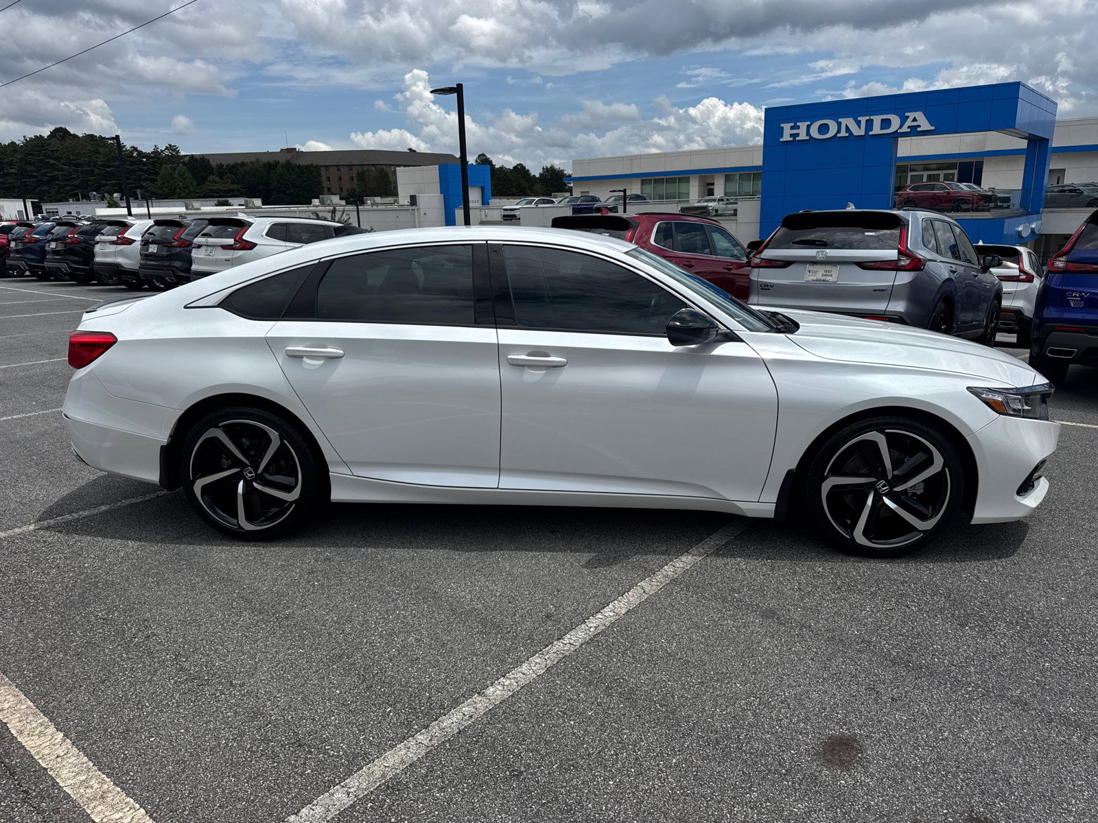 2022 Honda Accord Sport SE photo 8