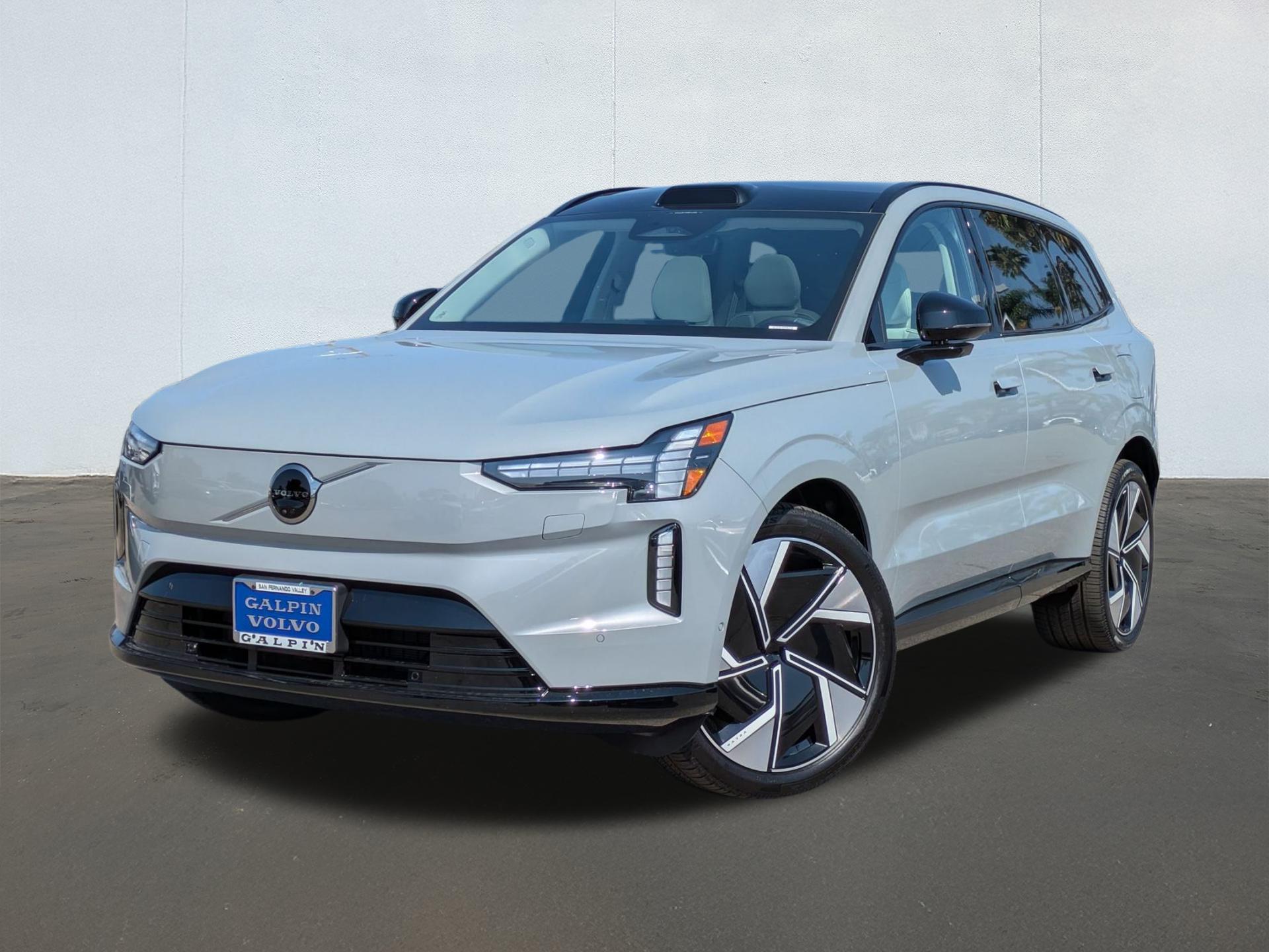 2025 Volvo EX90 Twin Motor Plus photo 8