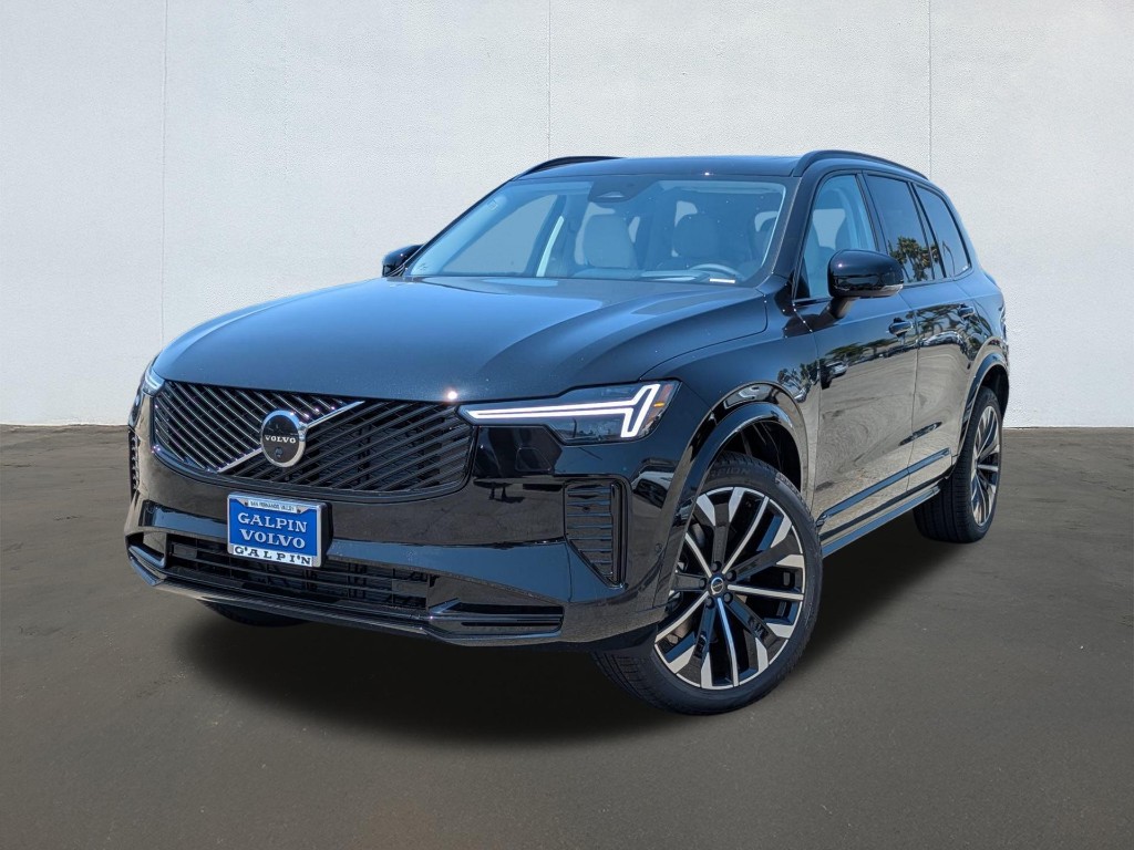 2026 Volvo XC90 B6 Ultra Dark Theme 7-Seater