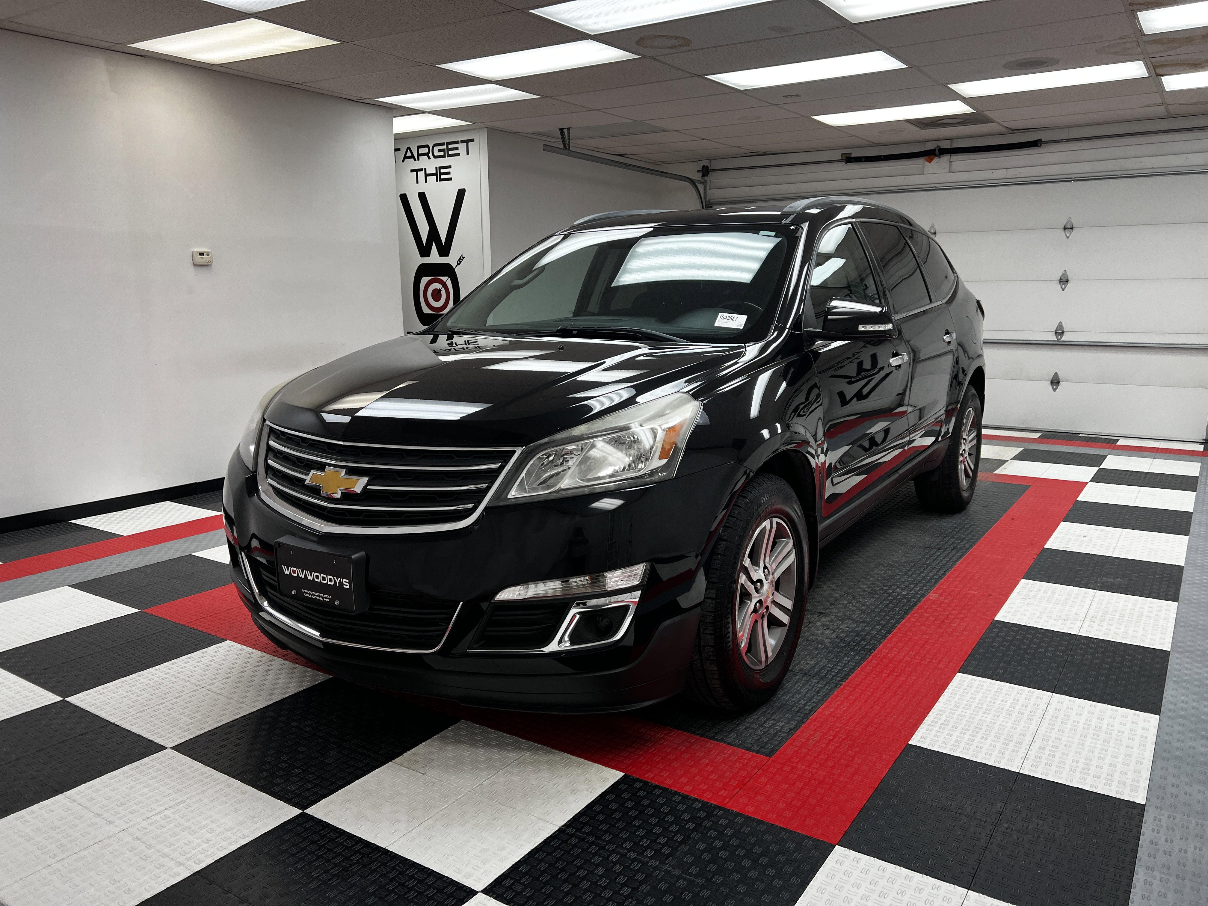 Used 2016 Chevrolet Traverse LT AWD 3.6L V6 Heated Seats Remote Start Backup Camera Third Row Seating