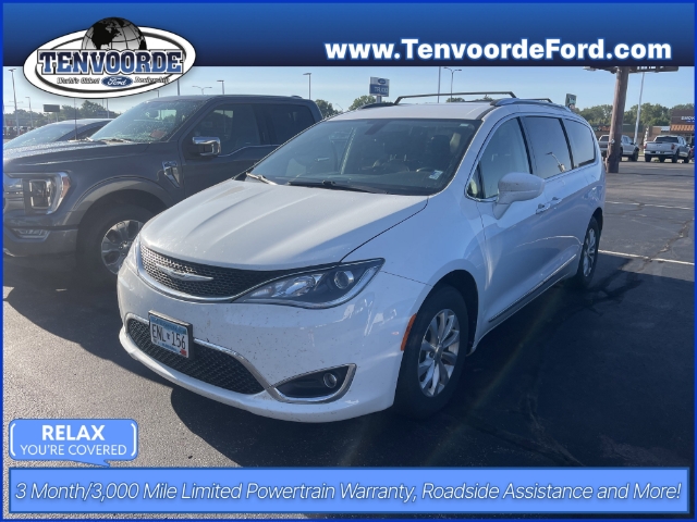 2019 Chrysler Pacifica Touring L