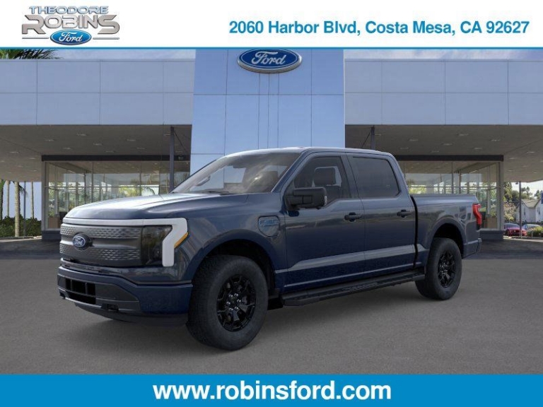 2025 Ford F-150 Lightning XLT