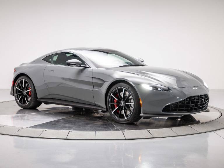 2022 Aston Martin Vantage Base