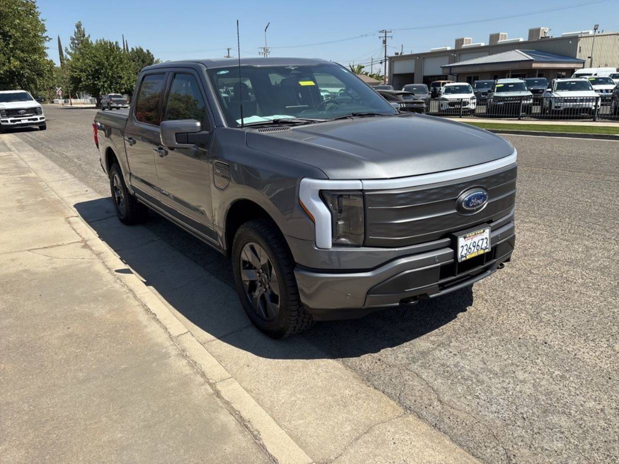 Used 2023 Ford F-150 Lightning Lariat with VIN 1FTVW1EV0PWG29618 for sale in Exeter, CA