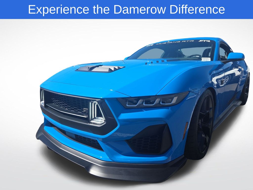 2025 Ford Mustang GT Premium photo 2
