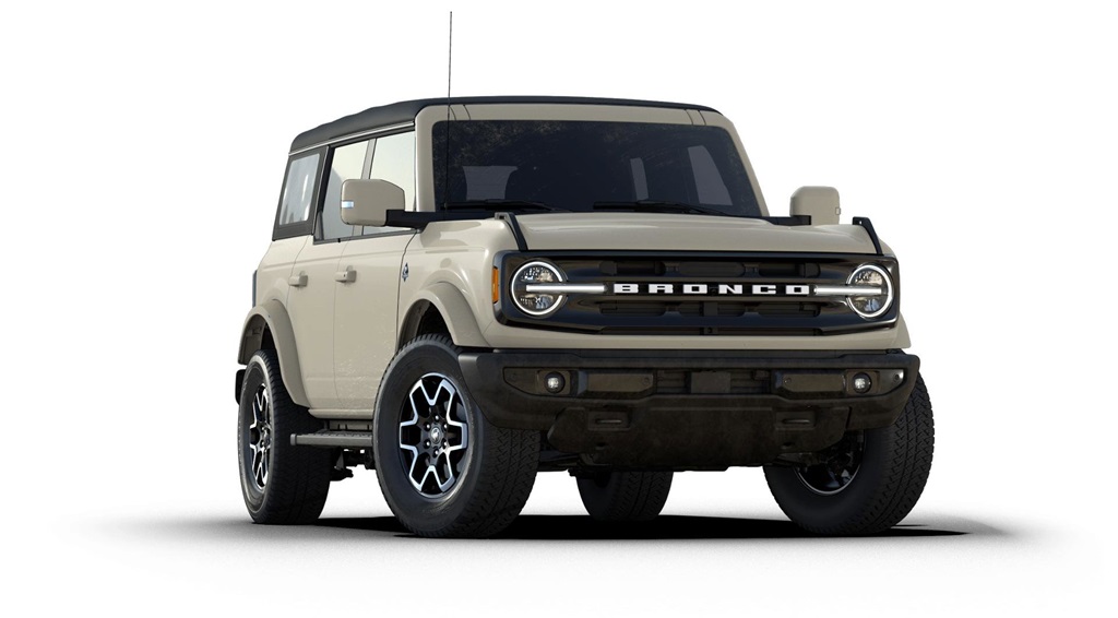 2025 Ford Bronco Outer Banks photo 3