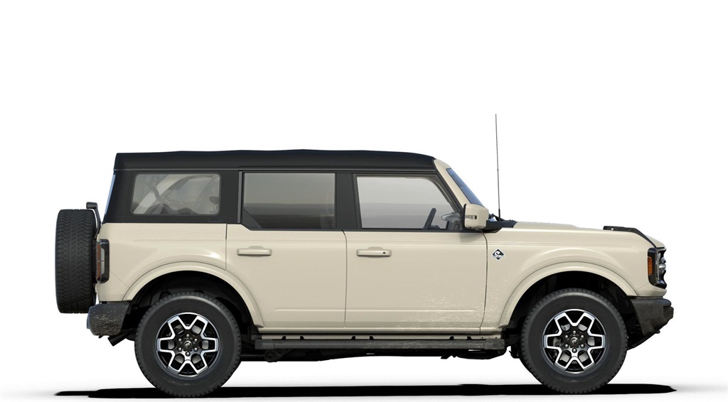 2025 Ford Bronco Outer Banks photo 4