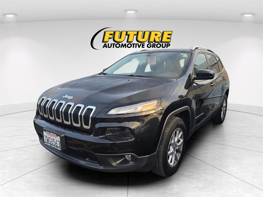 Used 2017 Jeep Cherokee Latitude
