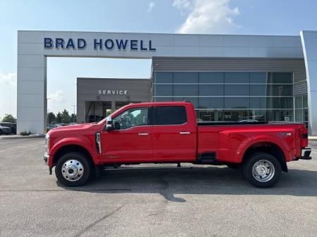 2023 Ford F-450SD LARIAT